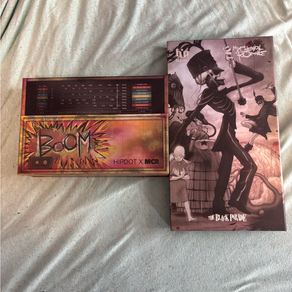 MY CHEMICAL ROMANCE HIPDOT MAKEUP LOT OF TWO BLACK PARADE DANGER DAYS NEW
